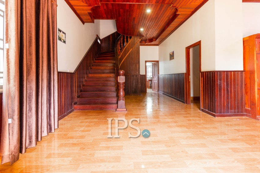 4 Bedroom Villa For Rent - Svay Dangkum, Siem Reap