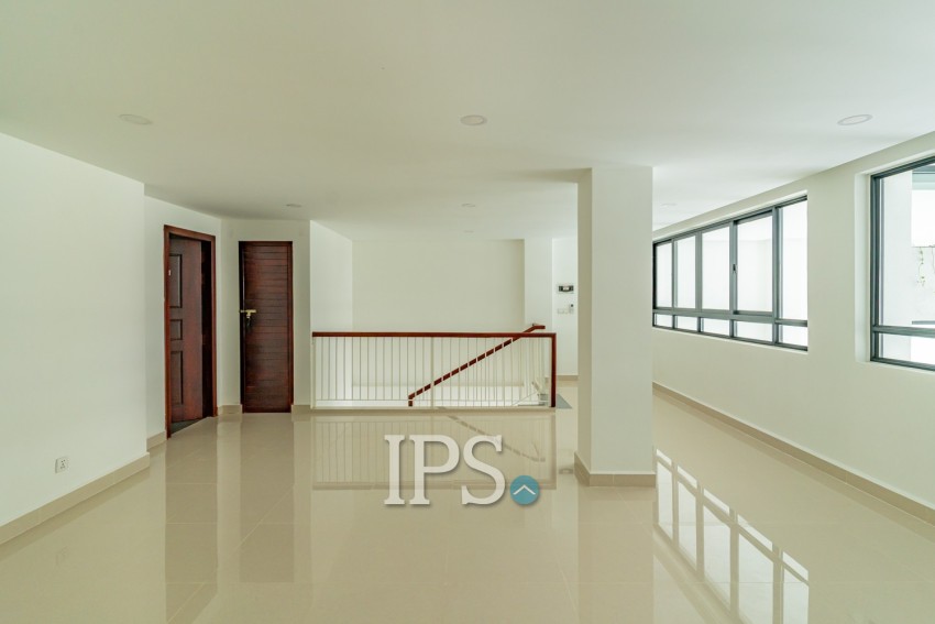 96 Sqm Retail Space For Rent  - BKK3, Phnom Penh