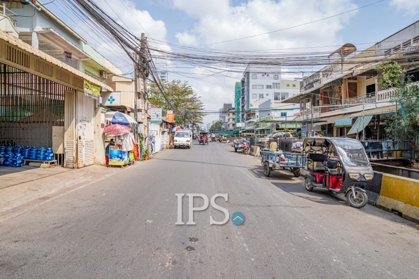 96 Sqm Retail Space For Rent  - BKK3, Phnom Penh