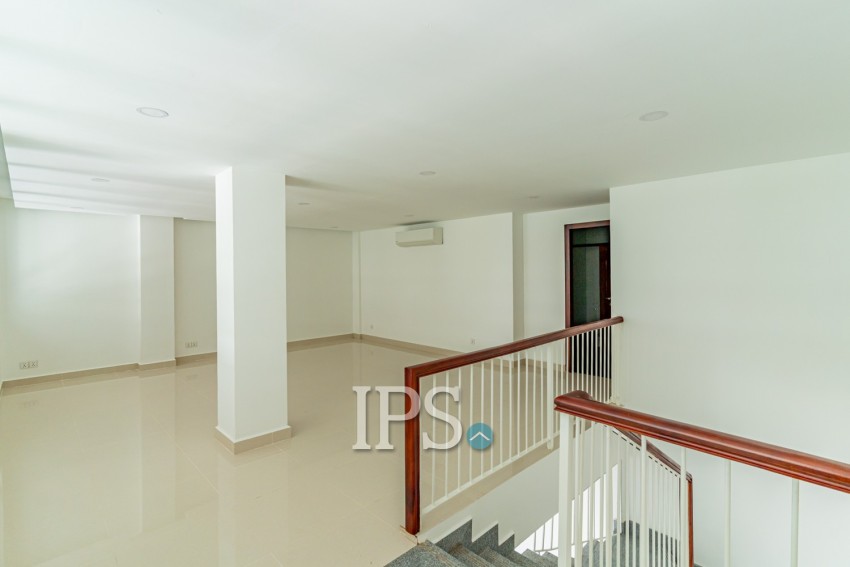 96 Sqm Retail Space For Rent  - BKK3, Phnom Penh