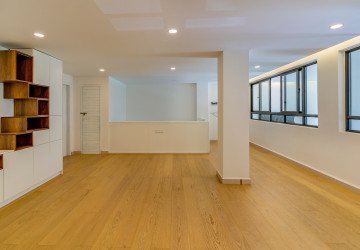 96 Sqm Retail Space For Rent  - BKK3, Phnom Penh thumbnail