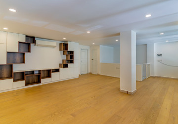 96 Sqm Retail Space For Rent  - BKK3, Phnom Penh thumbnail