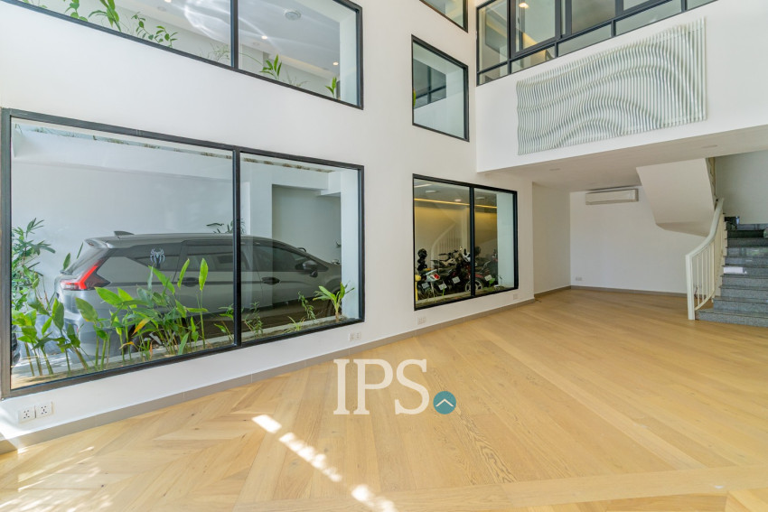 96 Sqm Retail Space For Rent  - BKK3, Phnom Penh