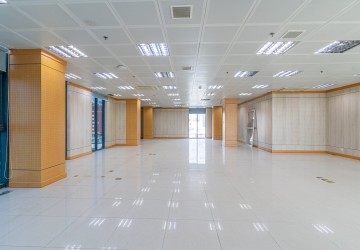 570 Sqm Office Space For Rent - Phsar Depou 2, Toul Kork, Phnom Penh thumbnail