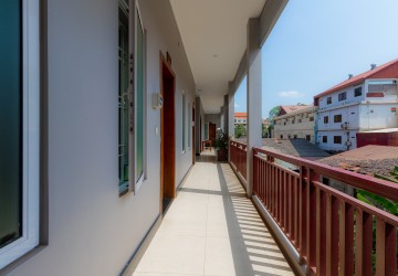 1 Bedroom Apartment For Rent - Svay Dangkum, Siem Reap thumbnail