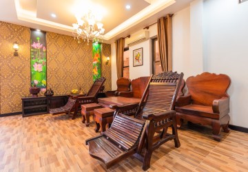 4 Bedroom Villa For Rent - Svay Dangkum, Siem Reap thumbnail