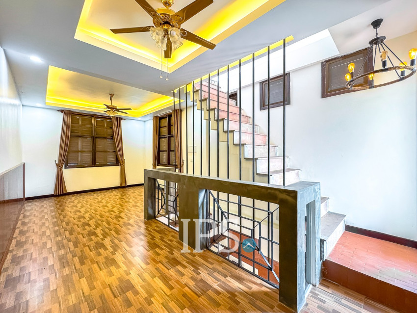 4 Bedroom Villa For Rent - Svay Dangkum, Siem Reap