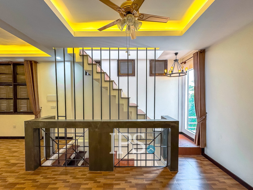 4 Bedroom Villa For Rent - Svay Dangkum, Siem Reap