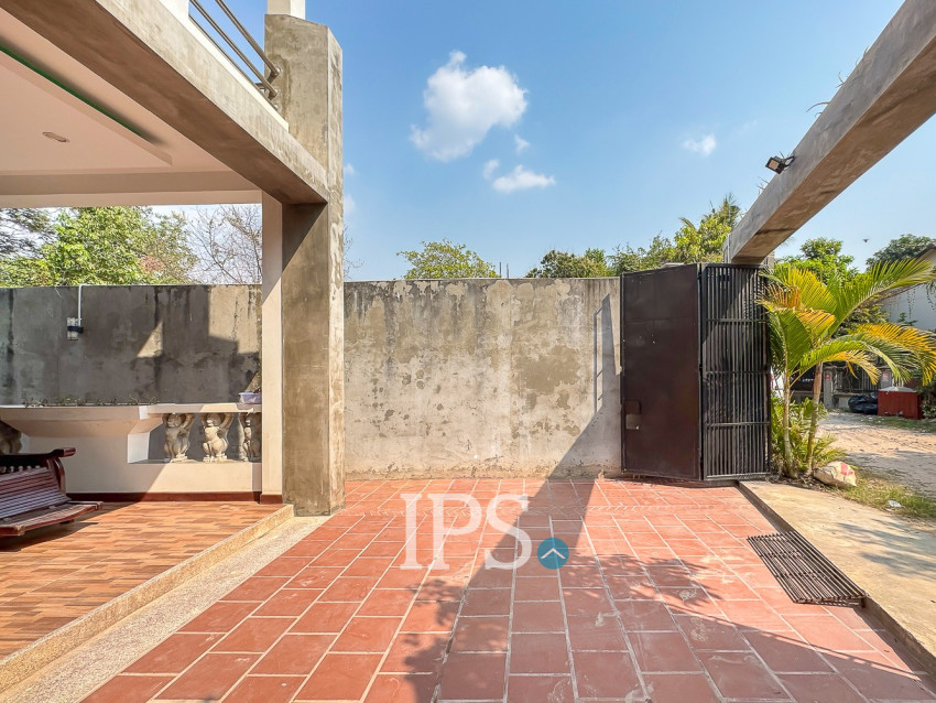 4 Bedroom Villa For Rent - Svay Dangkum, Siem Reap