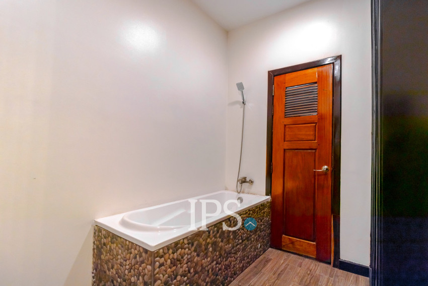 4 Bedroom Villa For Rent - Svay Dangkum, Siem Reap