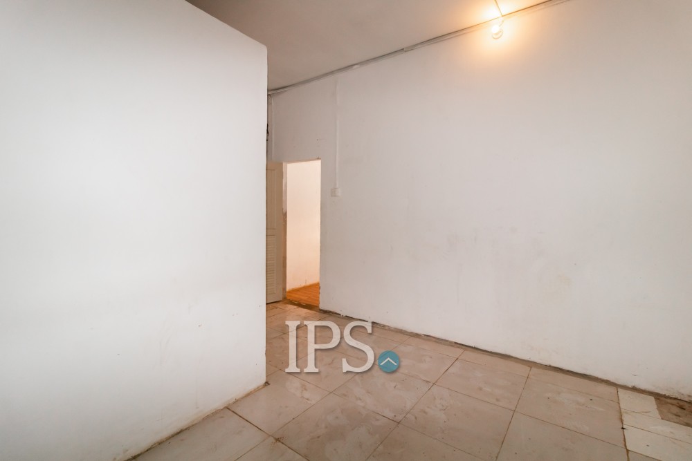 84 Sqm Retail Space For Rent - Svay Dangkum, Siem Reap - Image 10