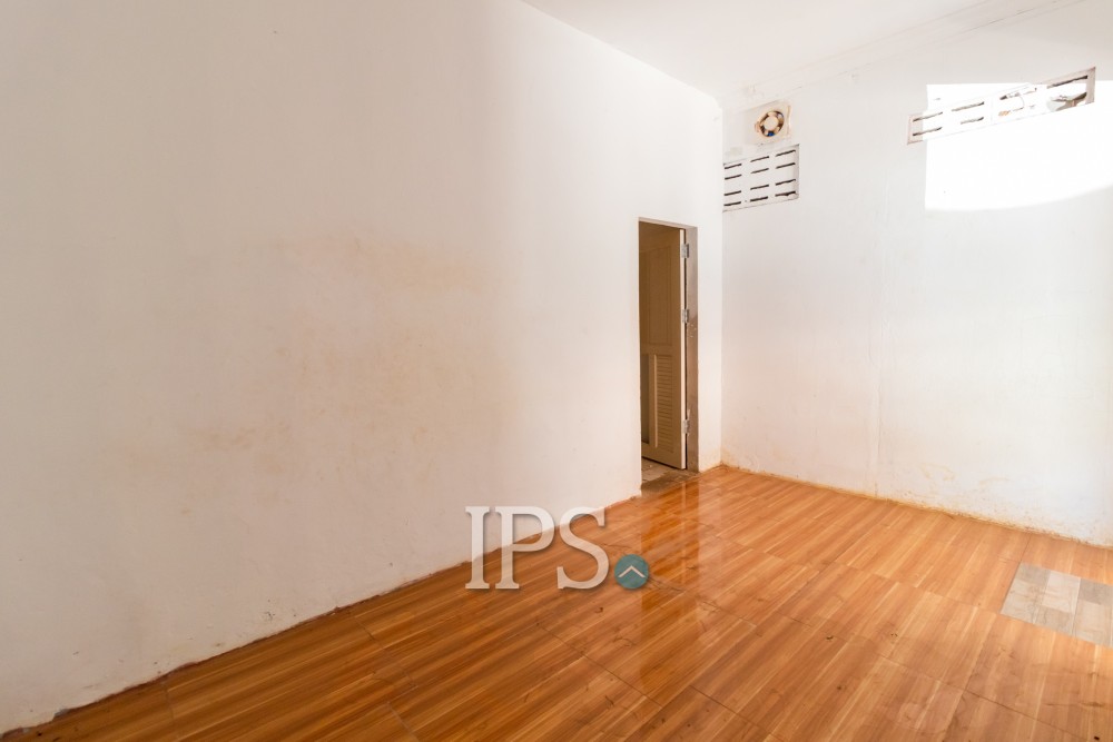 84 Sqm Retail Space For Rent - Svay Dangkum, Siem Reap - Image 8