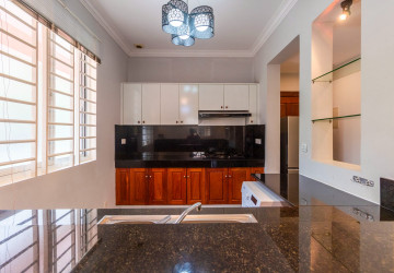 2 Bedroom Apartment For Rent - Svay Dangkum, Siem Reap thumbnail