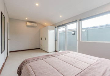 2 Bedroom Apartment For Rent - Svay Dangkum, Siem Reap thumbnail