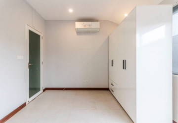 2 Bedroom Apartment For Rent - Svay Dangkum, Siem Reap thumbnail