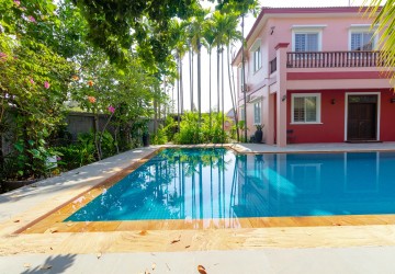 2 Bedroom Apartment For Rent - Svay Dangkum, Siem Reap thumbnail