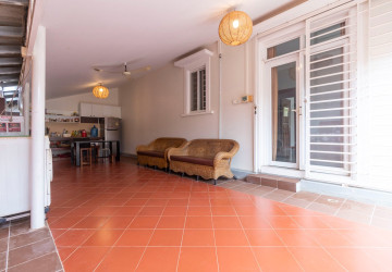 2 Bedroom Apartment For Rent - Svay Dangkum, Siem Reap thumbnail