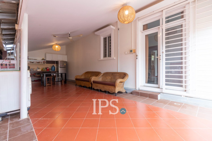 2 Bedroom Apartment For Rent - Svay Dangkum, Siem Reap