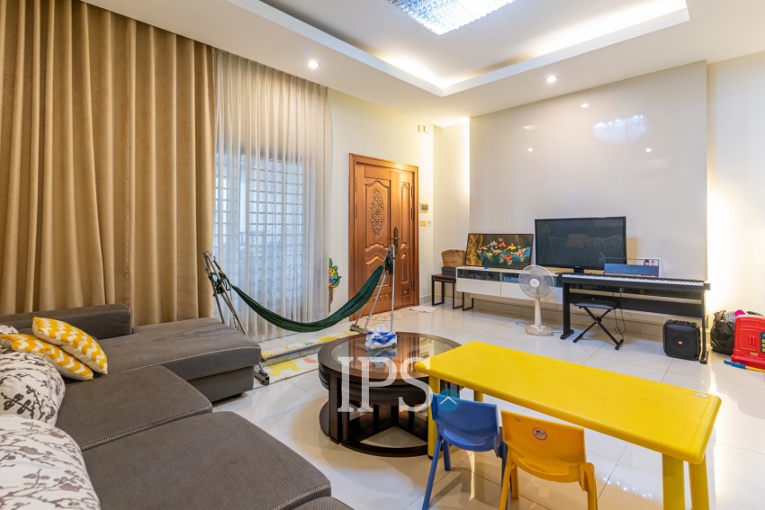 4 Bedroom Twin Villa For Sale - Borey Peng Huoth The Star Premier 598, Chrang Chamres 1, Phnom Penh