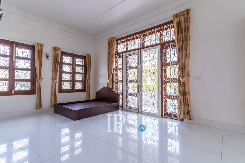 4 Bedroom Villa For Rent - Borey Sunway, Toul Kork, Phnom Penh