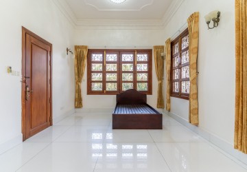 4 Bedroom Villa For Rent - Borey Sunway, Toul Kork, Phnom Penh thumbnail