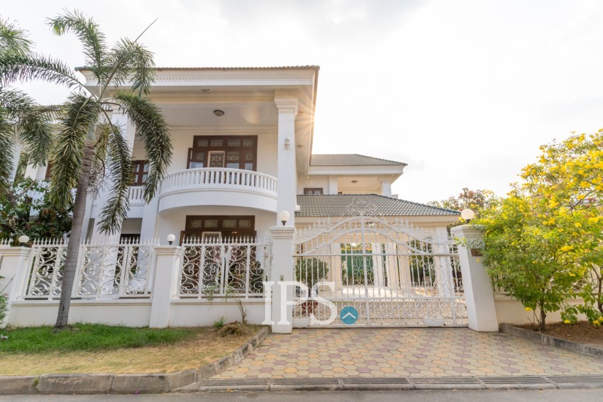 4 Bedroom Villa For Rent - Borey Sunway, Toul Kork, Phnom Penh