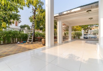 4 Bedroom Villa For Rent - Borey Sunway, Toul Kork, Phnom Penh thumbnail