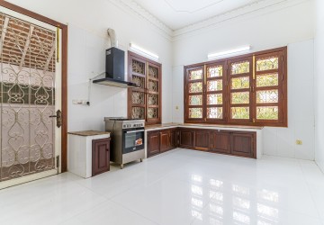 4 Bedroom Villa For Rent - Borey Sunway, Toul Kork, Phnom Penh thumbnail