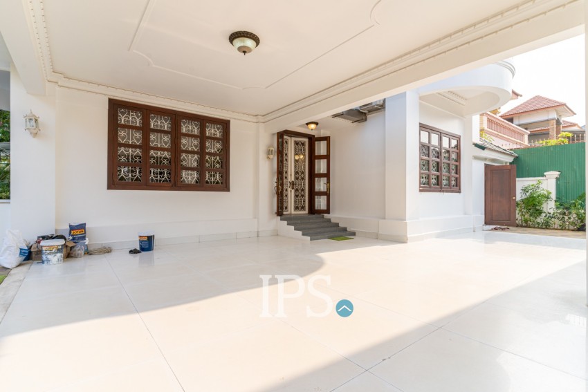 4 Bedroom Villa For Rent - Borey Sunway, Toul Kork, Phnom Penh