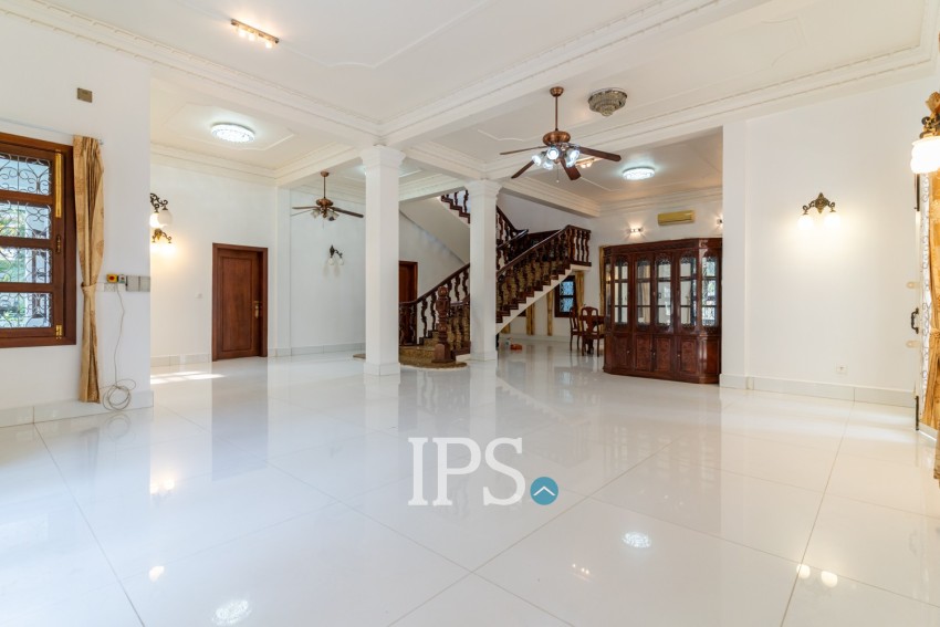 4 Bedroom Villa For Rent - Borey Sunway, Toul Kork, Phnom Penh