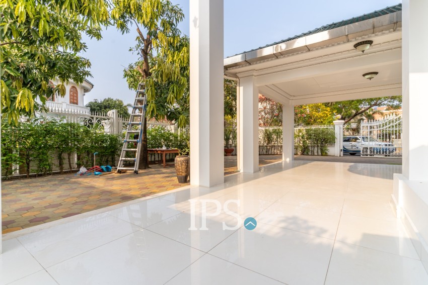 4 Bedroom Villa For Rent - Borey Sunway, Toul Kork, Phnom Penh