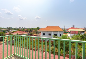 1 Bedroom Apartment For Rent - Svay Dangkum, Siem Reap thumbnail