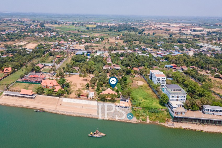 3,409 Sqm Riverfront Land For Sale - Mukh Kampul, Kandal Province