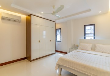 10 Floor Serviced Apartment Building For Sale - BKK3, Phnom Penh thumbnail