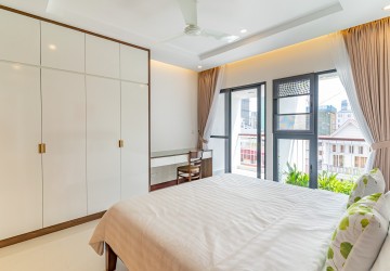 10 Floor Serviced Apartment Building For Sale - BKK3, Phnom Penh thumbnail