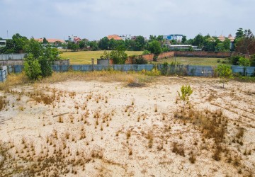 2,522 Sqm Land For Sale - Svay Dangkum, Siem Reap thumbnail