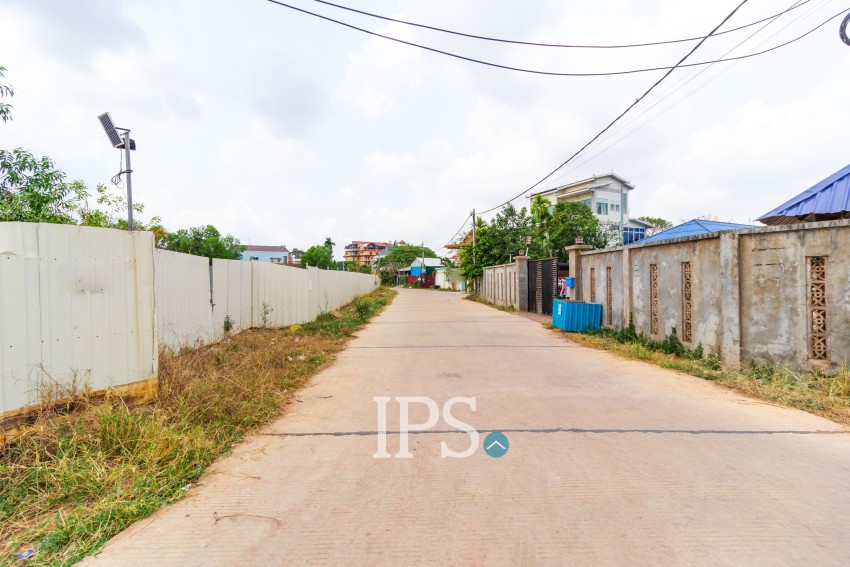 2,522 Sqm Land For Sale - Svay Dangkum, Siem Reap