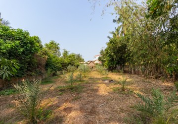 832 Sqm Residential Land For Sale - Sangkat Siem Reap, Siem Reap thumbnail