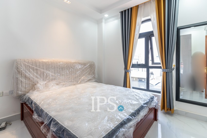 1 Bedroom Serviced Apartment For Rent - BKK1, Phnom Penh