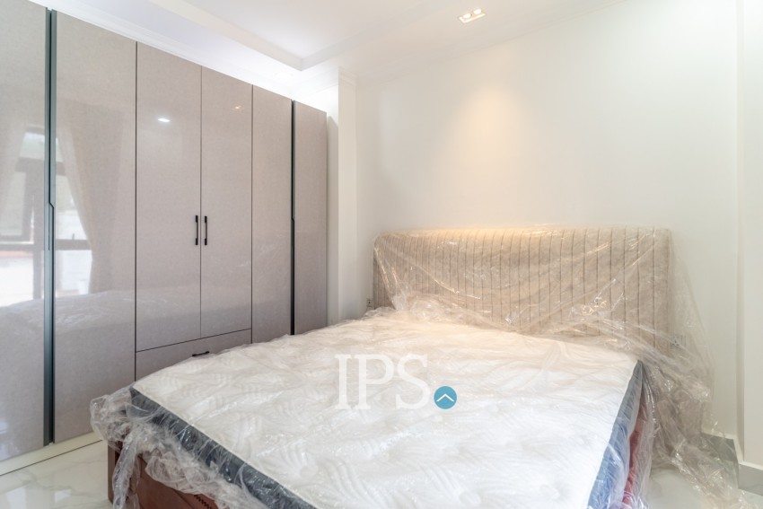 1 Bedroom Serviced Apartment For Rent - BKK1, Phnom Penh