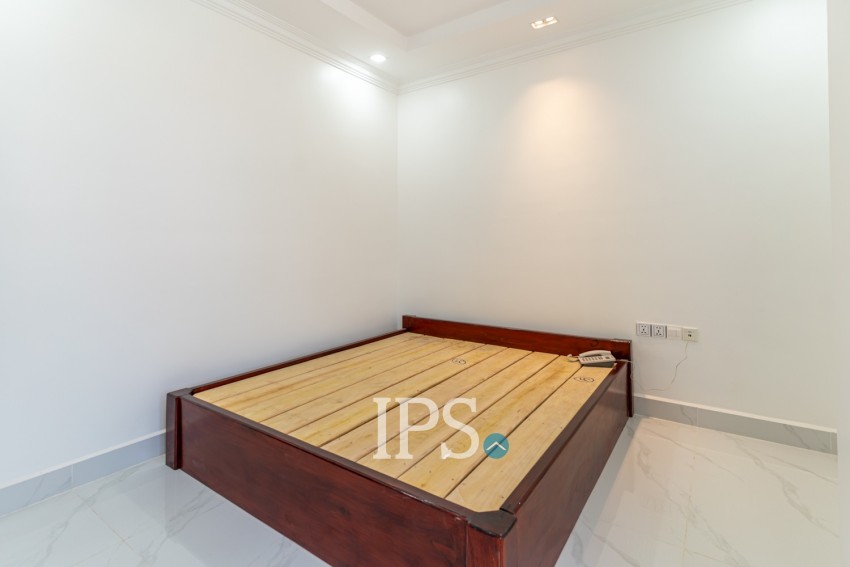 2 Bedroom Serviced Apartment For Rent - BKK1, Phnom Penh