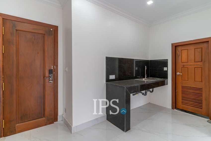 1 Bedroom Serviced Apartment For Rent - BKK1, Phnom Penh