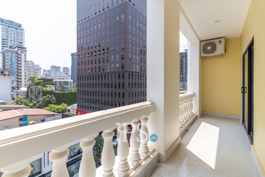 1 Bedroom Serviced Apartment For Rent - BKK1, Phnom Penh