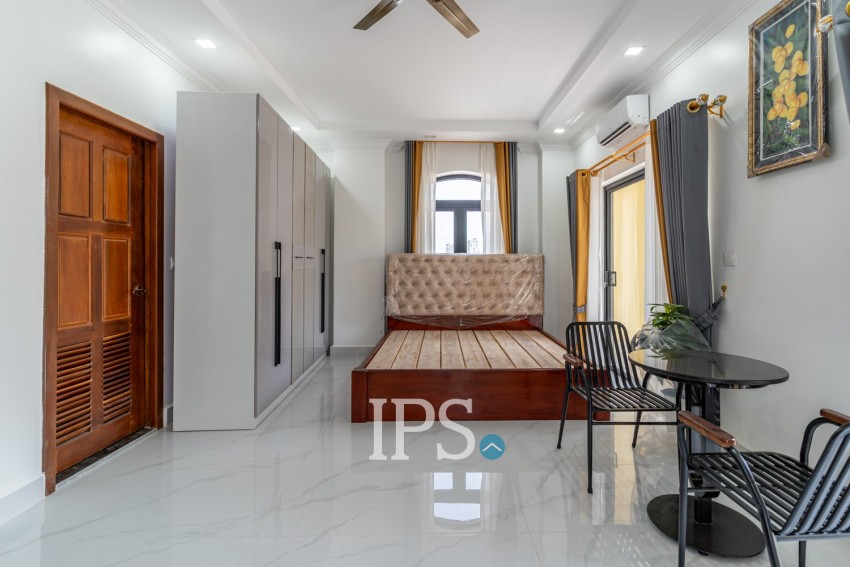 45 Sqm Studio Serviced Apartment For Rent - BKK1, Phnom Penh