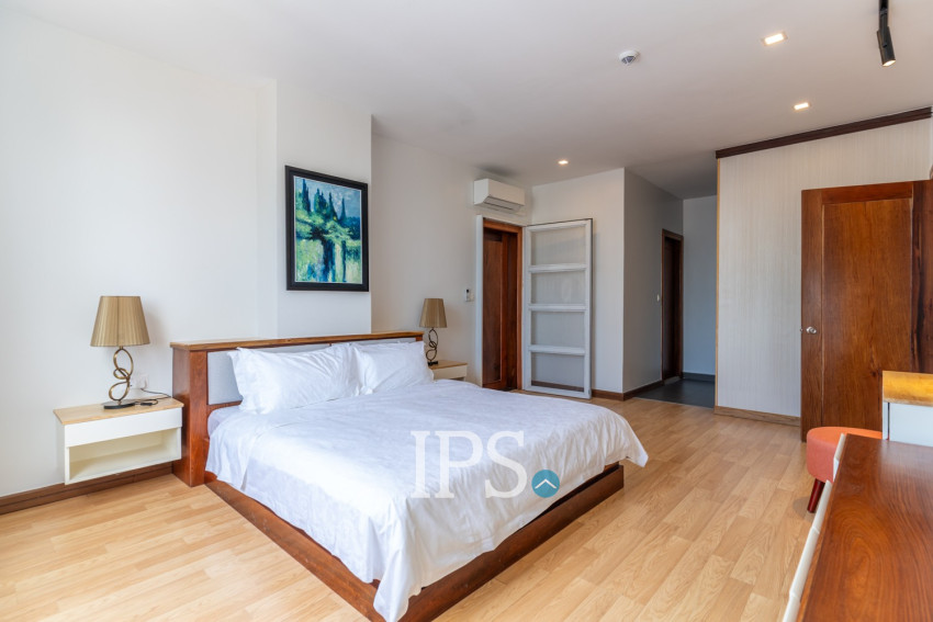 3 Bedroom Serviced Apartment For Rent - Tonle Bassac, Phnom Penh