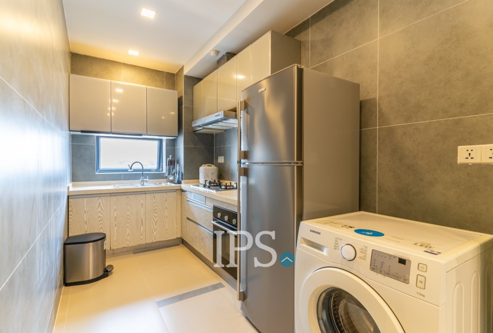 2 Bedroom Serviced Apartment For Rent - BKK 1, Phnom Penh - Image 6