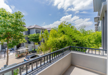 5 Bedroom Queen B Villa For Rent - Chip Mong 598, Khan Russey Keo, Phnom Penh thumbnail