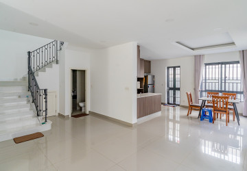 5 Bedroom Queen B Villa For Rent - Chip Mong 598, Khan Russey Keo, Phnom Penh thumbnail