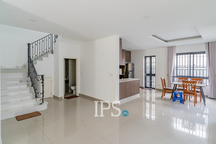 5 Bedroom Queen B Villa For Rent - Chip Mong 598, Khan Russey Keo, Phnom Penh