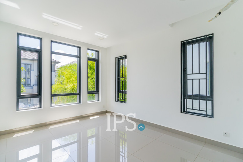 5 Bedroom Queen B Villa For Rent - Chip Mong 598, Khan Russey Keo, Phnom Penh